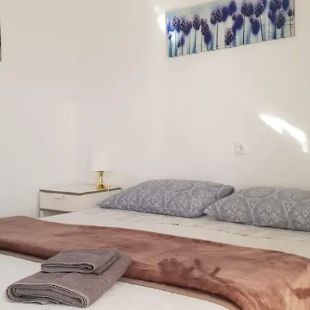 Nera San Agustín